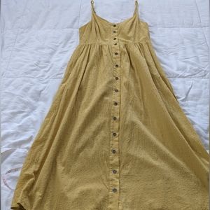 Modcloth yellow maxi dress with pockets, size Large, like new
